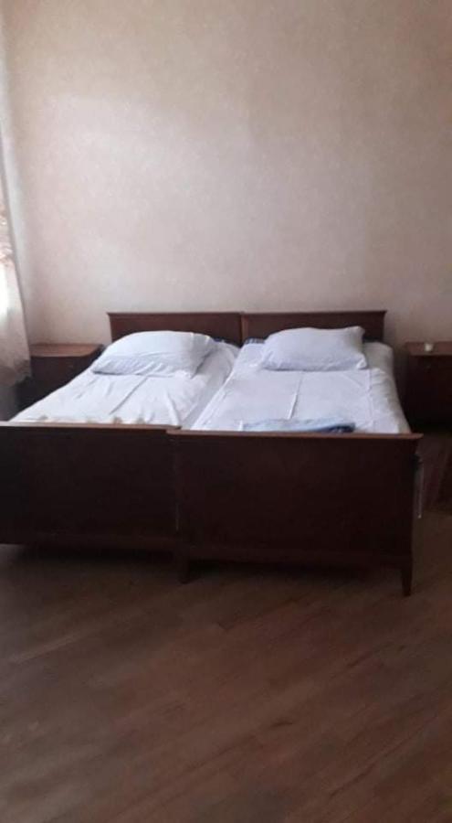 Apartament Ninati Borjomi Exteriör bild