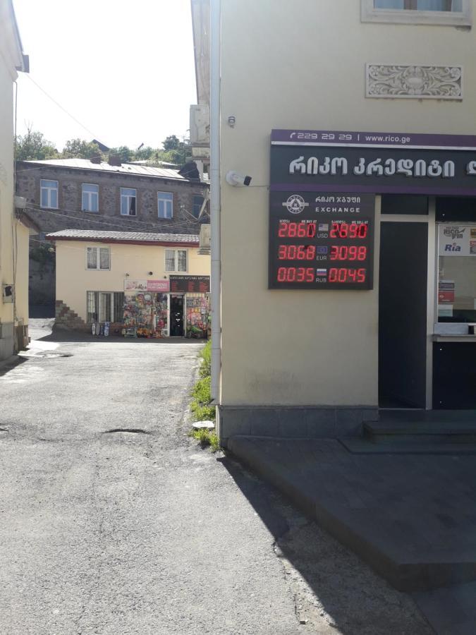 Apartament Ninati Borjomi Exteriör bild